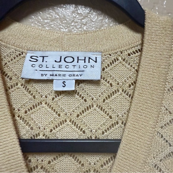 St. John Cream Cowl Neck Sweater Set with Textured Knit size S - Picture 3 of 10